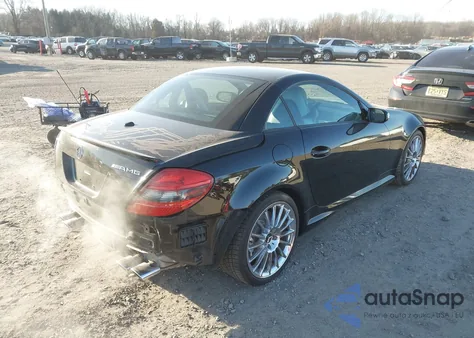 2006 Mercedes-Benz Slk 55 Amg z USA, uszkodzony, nr VIN WDBWK73F06F105722